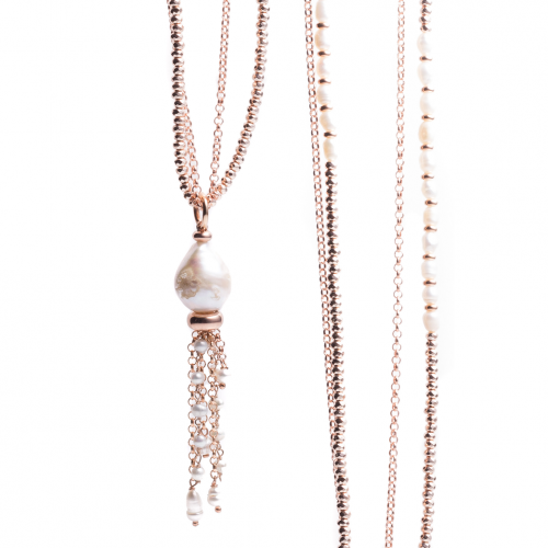 collana con nappina in perle